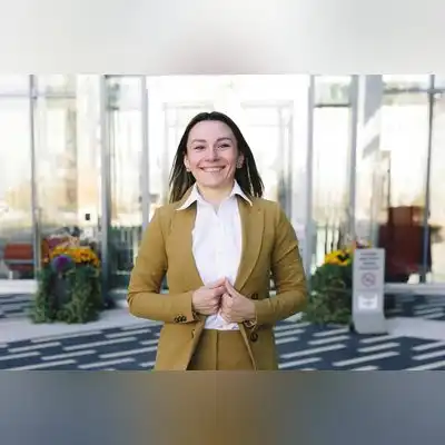 周悦芳